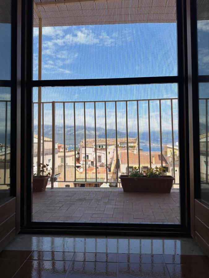 Apartmán La Finestra Sul Duomo Gaeta Exteriér fotografie